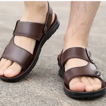 2021 vasaros mados sandalai vyriški laisvalaikio neslidus vidutinio amžiaus sandalai vyriški drabužiai-atsparus ir kvėpuojantis sandalai ir šlepetės