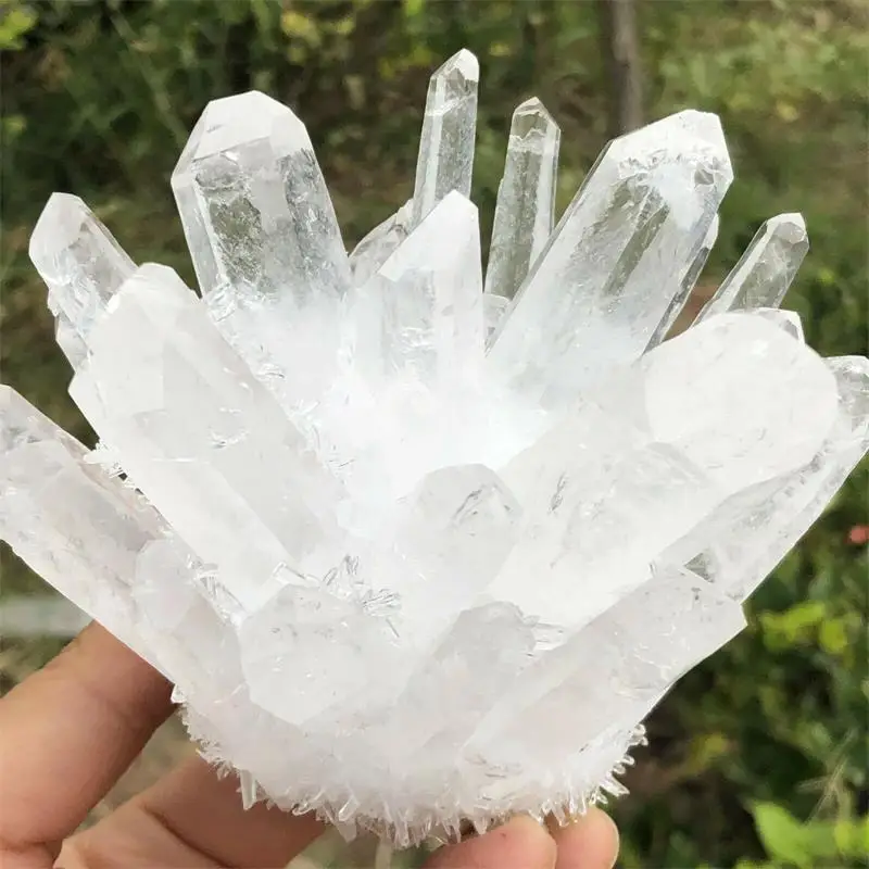 Natūralus baltas kristalų sankaupos kvarco kristalo lazdele chakra išgydo reiki pakopos taško spinduliuotės 3