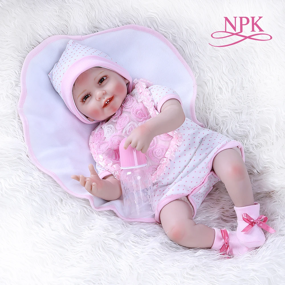 55CM 0-3Month nekilnojamojo baby dydis smile baby dantų realitic reborn baby doll tikroviška, minkšta liesti svertinis kūno lėlės rožinė suknelė 5